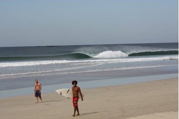 Surfing Ostional