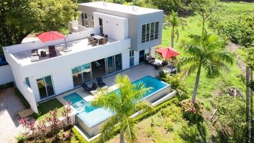 Picture for category Single-Family Homes in Ostional
